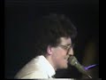 Metal & Ca en Rock-Ola 1983 05 Robot