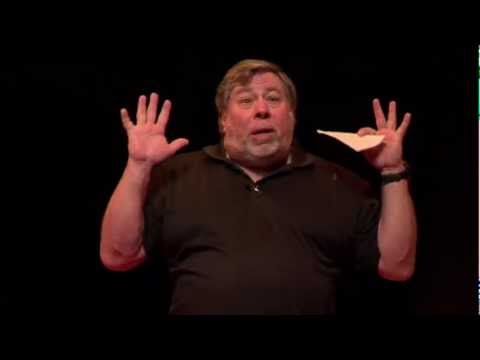 steve wozniak - Steve Wozniak is a pioneer of the digital age, he was one of the three founders of Apple Computer, setting up in Steve Jobs' garage in 1976. Woz, as he is al...