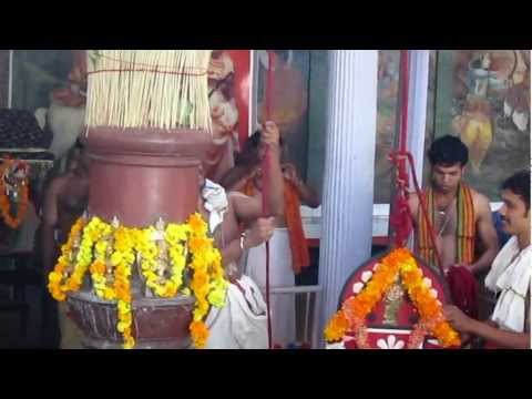 Kuzhuppilly Sree Balakrishna Swami Temple Kodiyettam Video