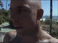 ENCONTRE ESTE VIDEO EN EL INTERNET ... ESTA CHIDO ... I FOUND THIS VIDEO IN THE INTERENET ITS COOL