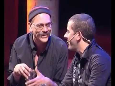 اسامة مصري وميسرة مصري في مشهد...