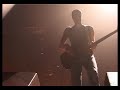 Reproduce el video musical