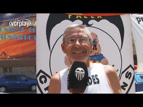 Valencia CF: Los peñistas rememoran la figura de Antonio Puchades Valencia CF: Los peñistas rememoran la figura de Antonio Puchades