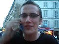 maxime en imitation de julien courbet en plein paris