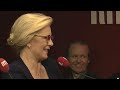 d�couvrez la vid�o de la chronique les rumeurs du net avec sylvie vartan dans l'�mission a la bonne heure du 9 novembre anim�e par st�phane bern.