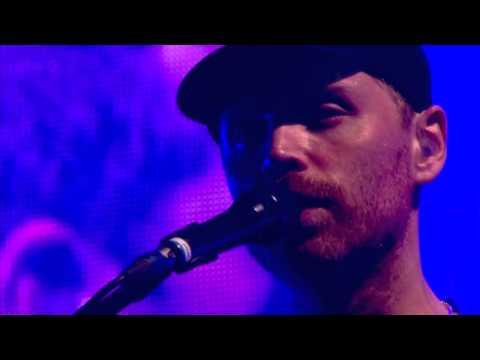 coldplay politik live - Playlist: http://tinyurl.com/Coldplay-Glastonbury Coldplay live performance at Glastonbury Festival, Pilton, UK, June 25, 2011 http://www.coldplay.com http:/...