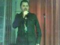 Jerry Ghionis sings karoke - part 2