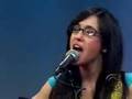 Kate Voegele - 'One Way or Another' at local TV station