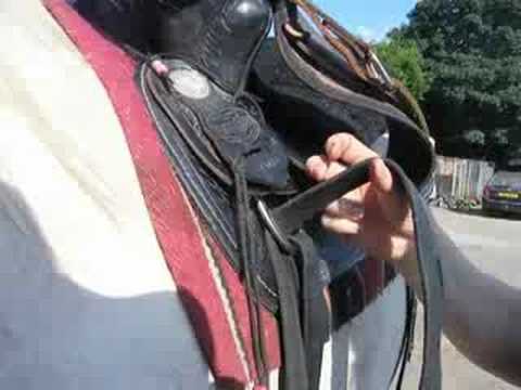 how to fasten western cinch
