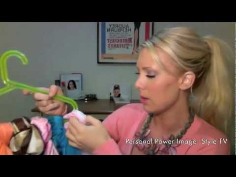 how to organize scarves