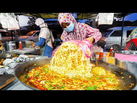 $0.49 BIGGEST and CHEAPEST Street NOODLES in the WORLD! + BEST MALAY Street Food Tour of Terengganu!