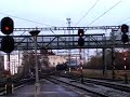 Mikulášský parní vlak přijíždí na stanici Praha Smíchov