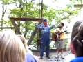 videos de From Chapel (2001)
