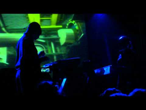 back to bionic 0 DOPPLEREFFEKT   LIVE Video [10/10/10]