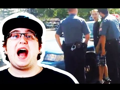 justturnonthecamera - Bike Thief Gets Owned! Wow! This dumb bike theif gets owned by Simon Jackson in the worst way! What do you think slackers? Link to the full video: http://www...