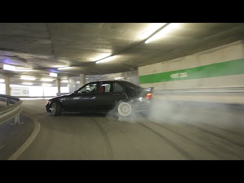 Drifting en el parking