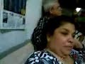 Myriam moviendo la cadera y la panza