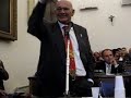 (Trapani) De Caro contesta i voltagabbana.