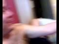 videos de pinchada de anticuagulante a Rafo con banda sonora