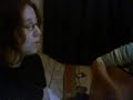 versi�n unplugged del �xito de roque narvaja (muy moderno...) xd

la carola no quiso salir en pantalla, asi q su brazo derecho se har� famoso!!