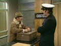 Monty Python - Man's crisis of identity.. part 2 spanish sub