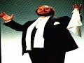 Elvis Presley honors Luciano Pavarotti