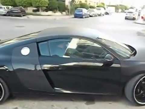 Audi R8 V8