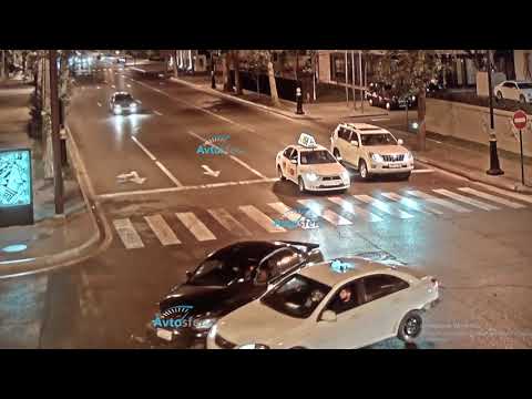 Bakıda qaydaları pozan taksi sürücüsü qəza törətdi – ANBAAN VİDEO
