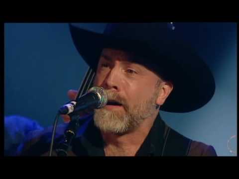 Hey Little Darlin - The Wilders