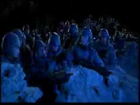 starship - Starship troopers battle clip form the film.