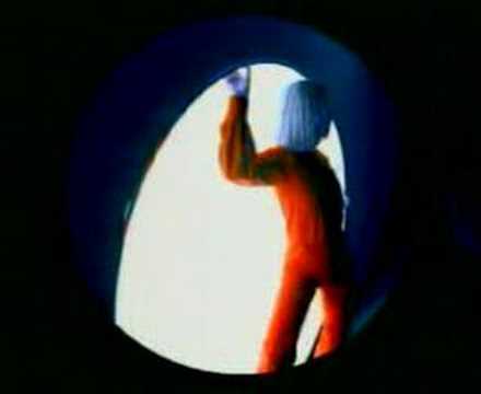 Paul Van Dyk & Saint Etienne - Tell ...