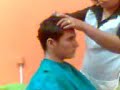 celino cortando o cabelo
