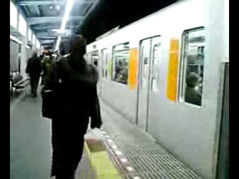 Train in Yokohama,Japan (Tokyu Den-en-toshi Line)