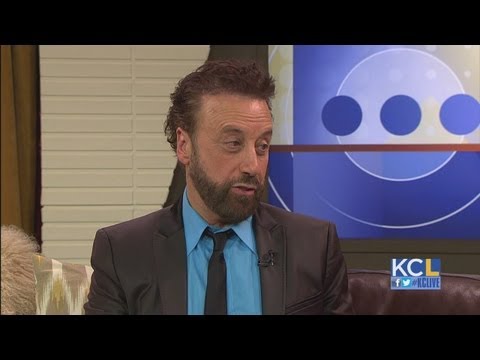 KCl - Yakov Smirnoff takes his comedy on the road