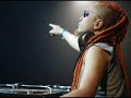 lisa lashes vs  yoji biomehanika