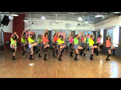 Coreografía de Starships (Paso a Paso) / TKM LIVE