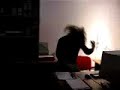 Crisi di un metallaro in ufficio Crisi di un metallaro in ufficio
