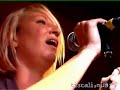 Zero 7 & Sia Furler performing the B-side Dreaming -May 2006