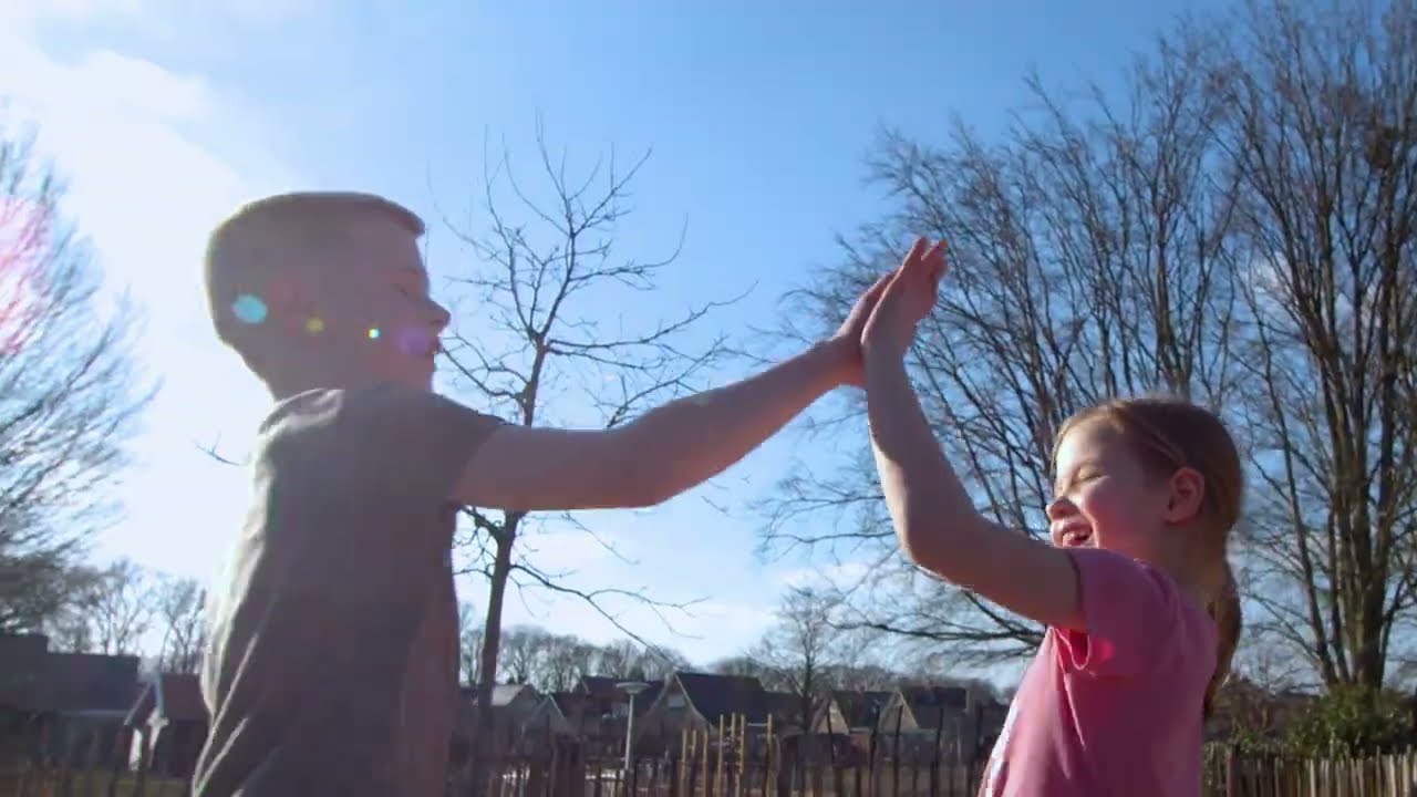 <p>Hoe werkt de dans- en beweegboog<br />
<strong>Sona?</strong></p>
