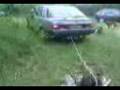videos de geo tiré dérrière voiture