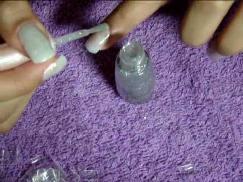 Alongamento de unhas usando tips Incolor