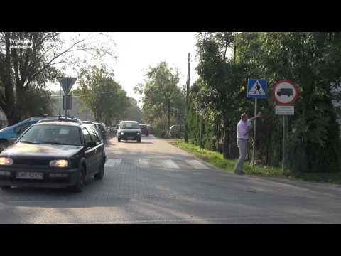Click to View : Niebezpieczne dojście do szkoły Kamieniec Wrocławski gm. Czernica 18 września 2014