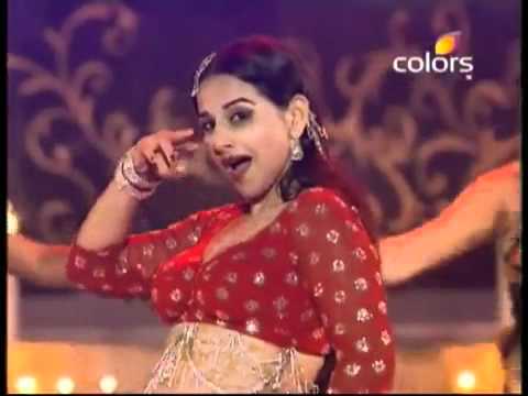 Vidia balan - vidya balan's mind blowing hot perfoemance in Colors screen awards 2012.