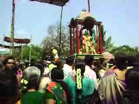 karpagambal - Thirugnana Sambandar does Pradakshinam of Karpagambal after Gnanna paal feeding ritual is over. This takes place on Adhikaranandi Day ie 3 day of the festival.
