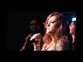 Click here to watch this video Cara a Cara y el Milagro