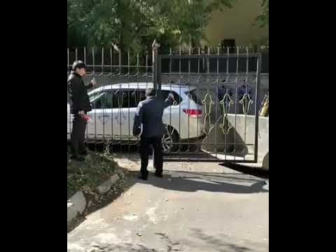 Cái ngu nào cũng đều trả giá cả =))