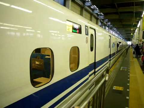 N700系のぞみ４８号広島発車