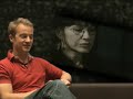 le com�dien jocelyn quivrin confie quelques mots � propos de sa premi�re exp�rience en tant que r�alisateur. emission cout-circuit (arte).