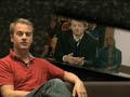 le com�dien jocelyn quivrin confie quelques mots � propos de sa premi�re exp�rience en tant que r�alisateur. emission cout-circuit (arte).