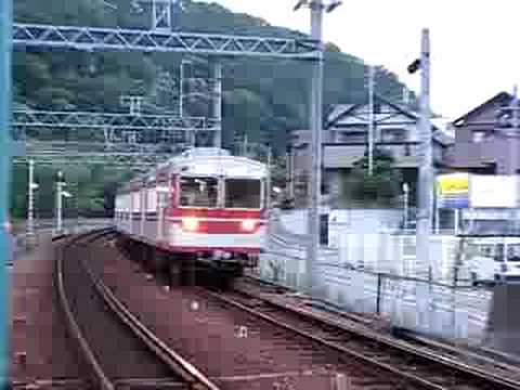神鉄3000系通過
